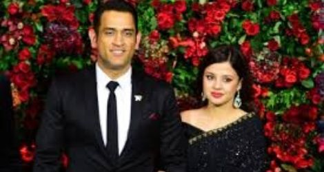 dhoni sakshi love story