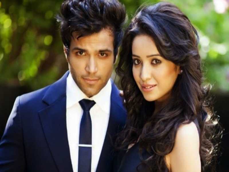 Asha Negi love life in live in relationship