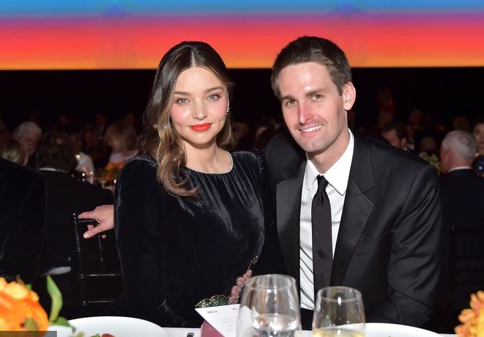 miranda kerr & evan spiegel love story