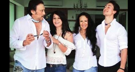 Jackie shroff and ayesha's love story