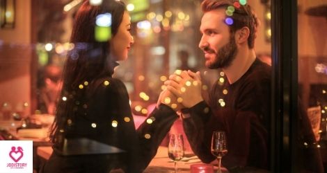 Signs a man is falling in love with a woman