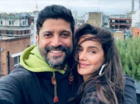 Farhan Akhtar Love Story And Relationship