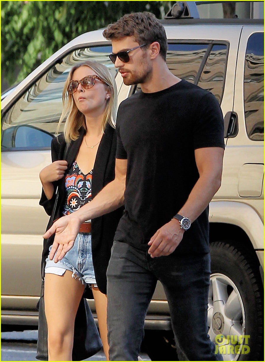 Theo James love story.